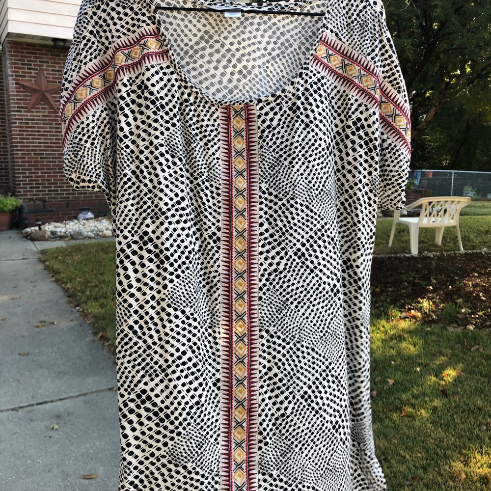 Christopher and Banks Tunic